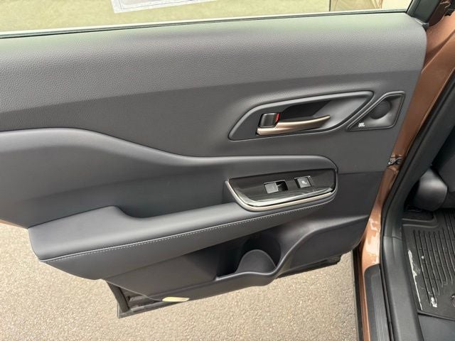 2025 Toyota Crown Signia Limited Advanced Technology Package