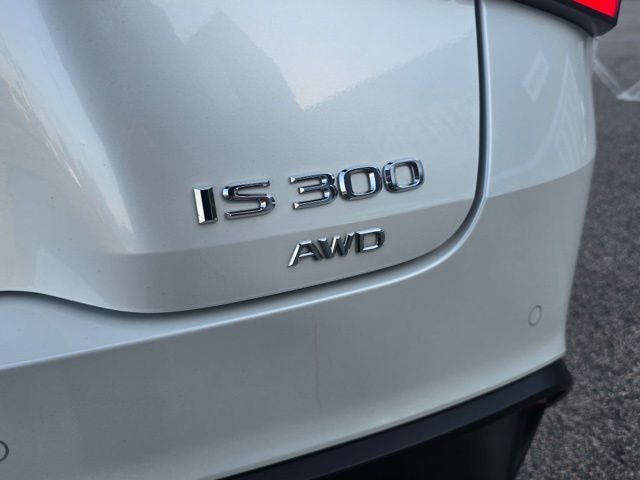 2021 Lexus IS 300