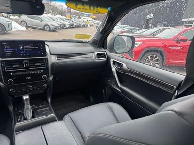 2023 Lexus GX 460 Premium Plus Sport Design