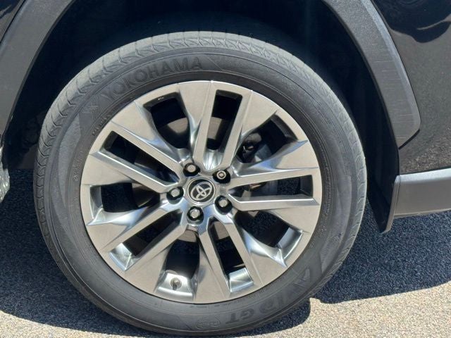 2020 Toyota RAV4 Limited