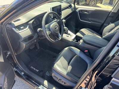 2020 Toyota RAV4 Limited