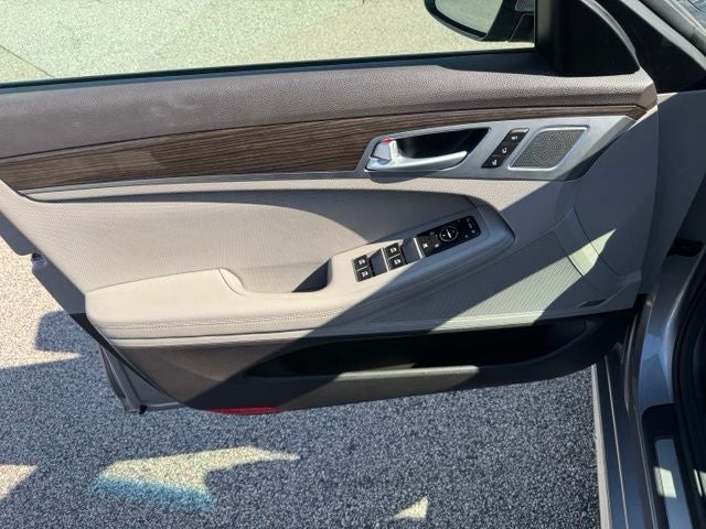 2020 Genesis G80 3.8
