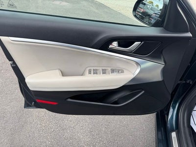 2022 Genesis G70 2.0T