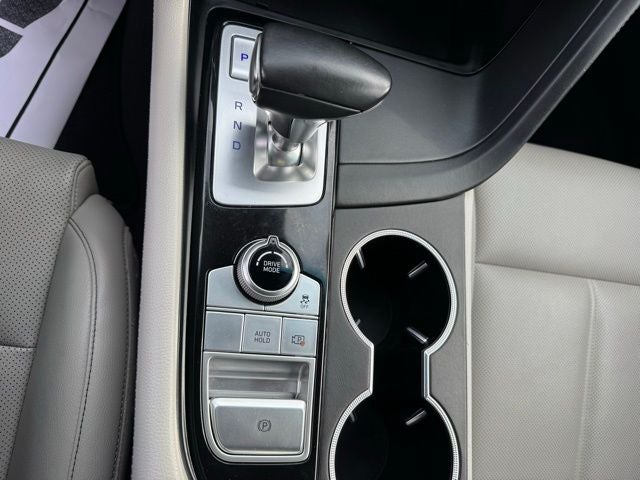 2022 Genesis G70 2.0T