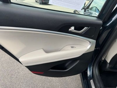 2022 Genesis G70 2.0T