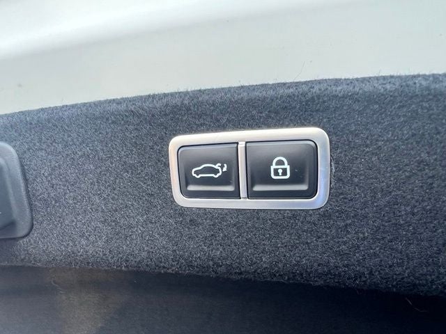 2023 Genesis G80 2.5T Advanced