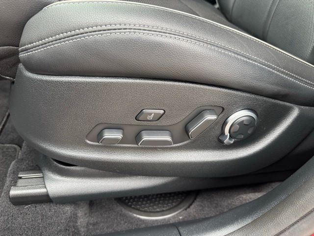 2023 Genesis GV70 2.5T Sport Prestige