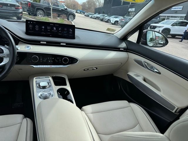 2023 Genesis GV70 2.5T Advanced