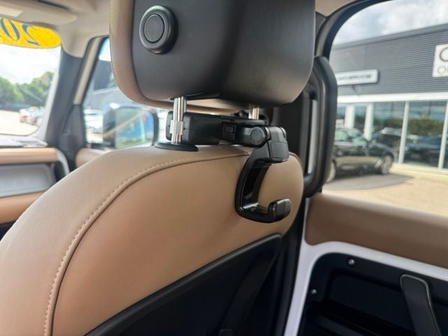 2025 Land Rover Defender 110 S