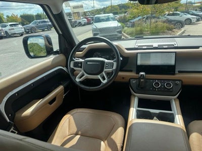 2025 Land Rover Defender 110 S
