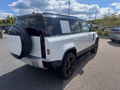 2025 Land Rover Defender 110 S