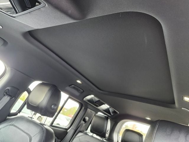 2024 Land Rover Defender 110 S
