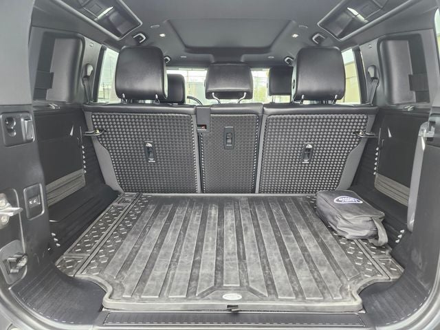 2024 Land Rover Defender 110 S