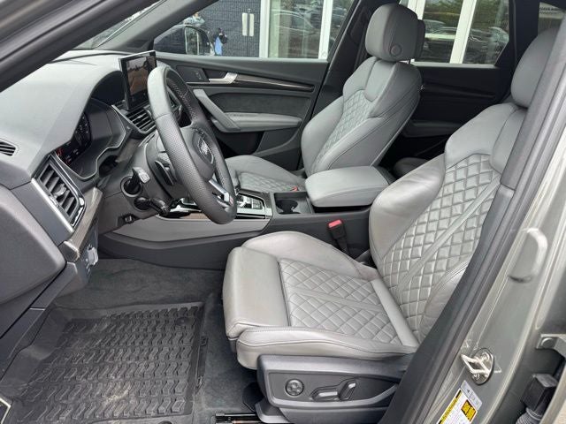 2023 Audi SQ5 Premium Plus quattro