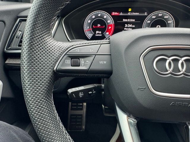 2023 Audi SQ5 Premium Plus quattro