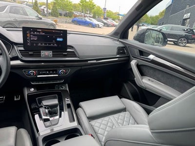 2023 Audi SQ5 Premium Plus quattro