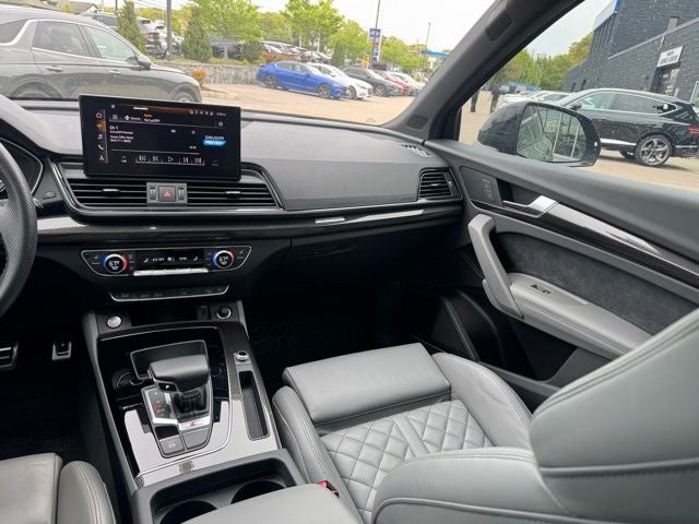 2023 Audi SQ5 Premium Plus quattro