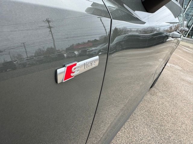 2024 Audi Q3 Premium S Line quattro