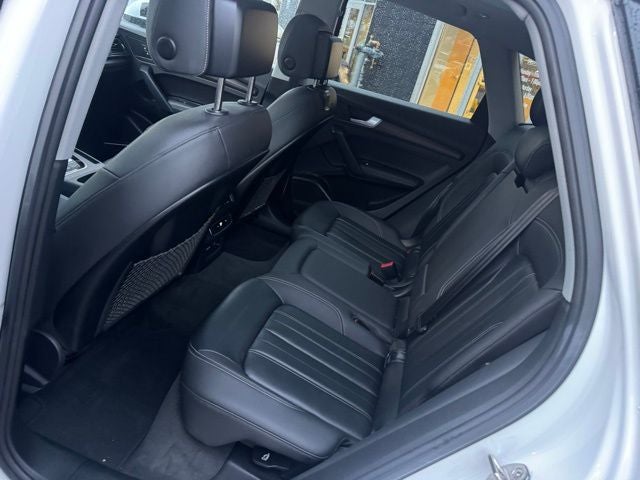 2023 Audi Q5 45 S line Premium quattro