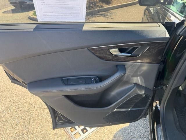 2023 Audi Q8 55 Prestige quattro