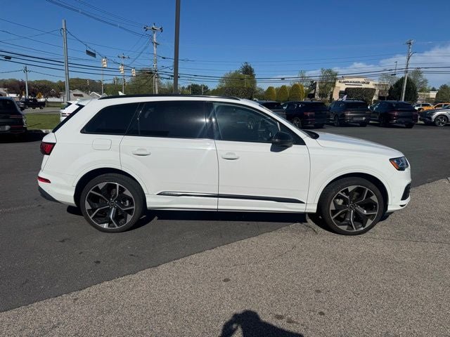 2023 Audi Q7 45 Premium Plus quattro
