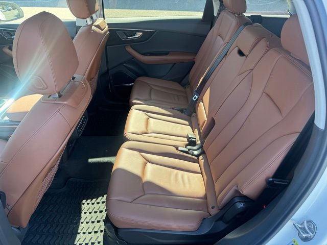 2023 Audi Q7 45 Premium Plus quattro