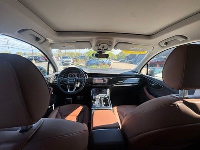 2023 Audi Q7 45 Premium Plus quattro