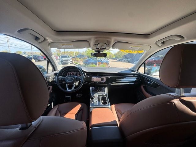 2023 Audi Q7 45 Premium Plus quattro