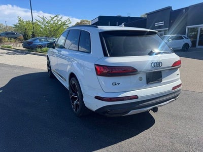 2023 Audi Q7 45 Premium Plus quattro