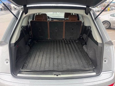 2021 Audi Q7 55 Premium Plus quattro