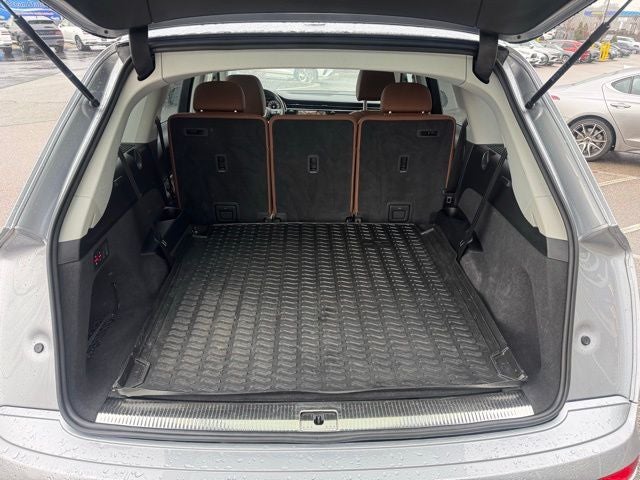 2021 Audi Q7 55 Premium Plus quattro