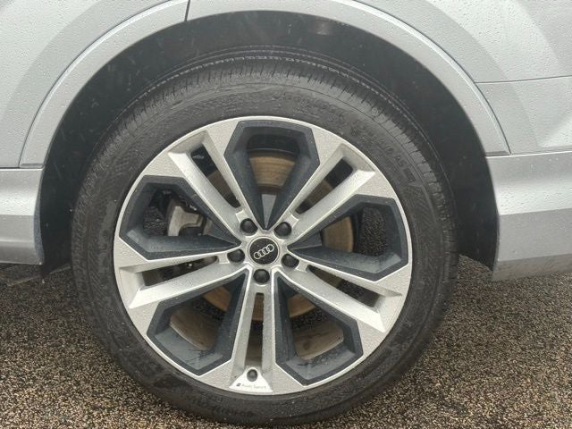 2021 Audi Q7 55 Premium Plus quattro