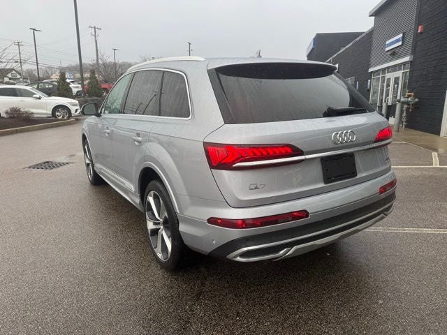 2021 Audi Q7 55 Premium Plus quattro