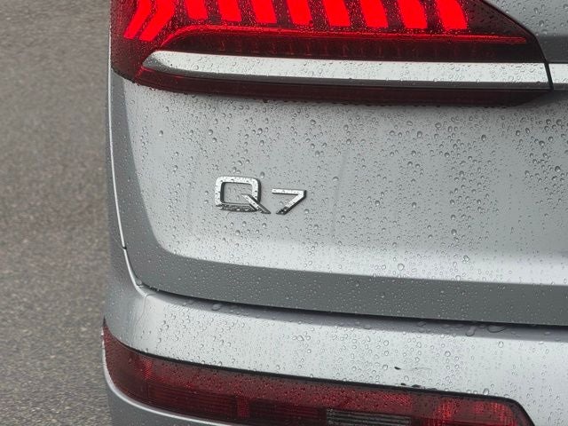 2021 Audi Q7 55 Premium Plus quattro