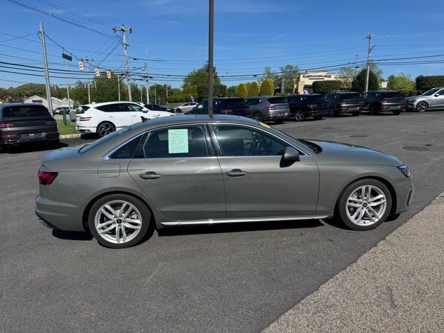 2023 Audi A4 45 S line Premium Plus quattro
