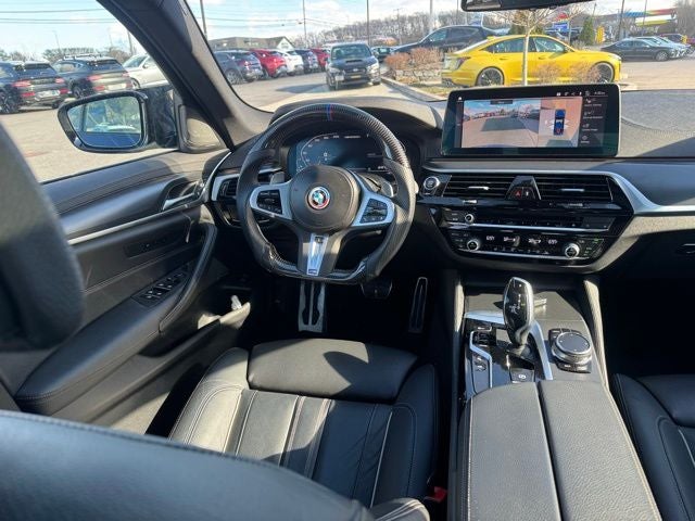 2023 BMW 5 Series M550i xDrive