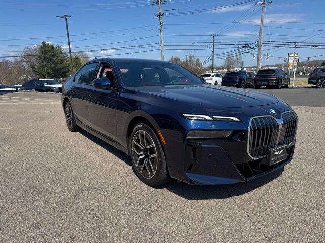 2023 BMW 7 Series 760i xDrive