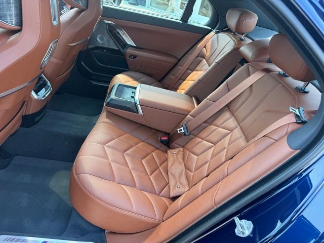2023 BMW 7 Series 760i xDrive