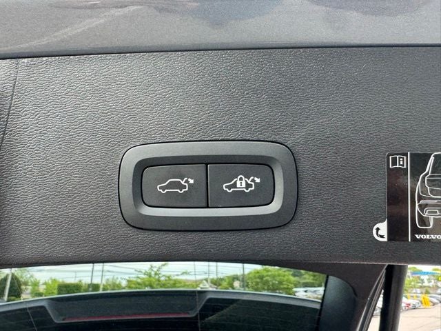 2020 Volvo XC40 Momentum