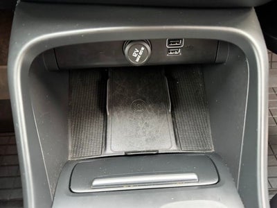 2020 Volvo XC40 Momentum
