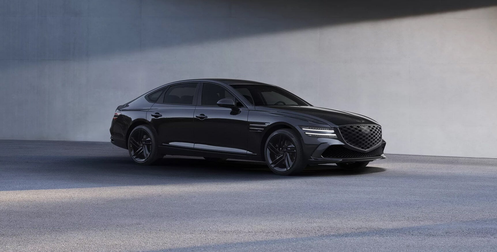 2026 Genesis G80 Hero